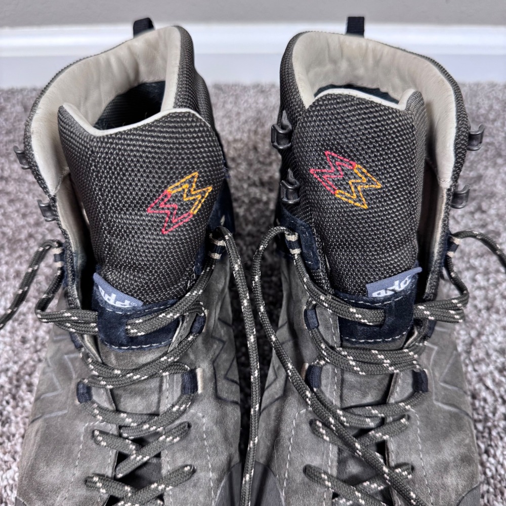 Garmont Santiago Mid GTX Men's Hiking Boots Grey Black Gore-Tex Vibram Sz 8.5 - Picture 8 of 12